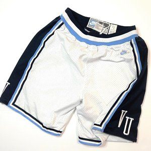 Vintage Men's Nike Basketball Shorts Mesh 90's Villanova Wildcats Size Large